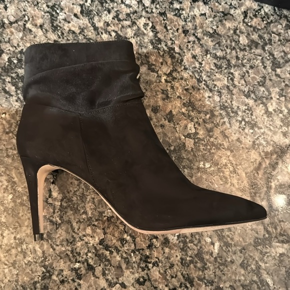 XOXO black booties NIB 10 - Picture 3 of 11